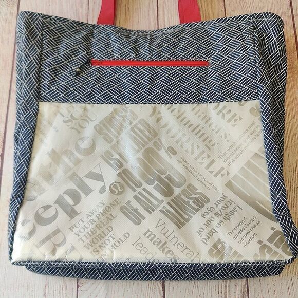 Lululemon large one-of-a-kind upcycle handmade tote - Picture 4 of 11